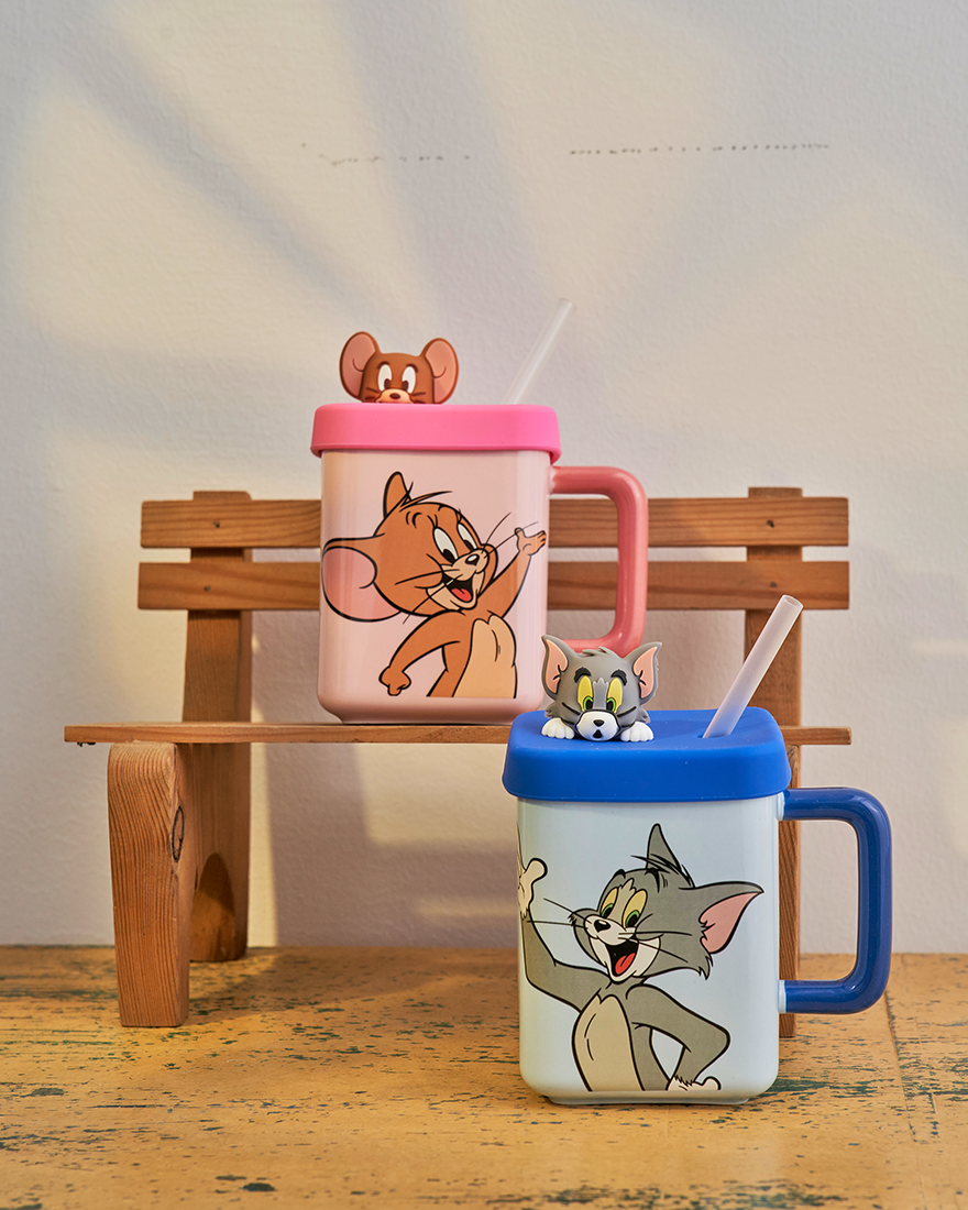 TOM & JERRY Ceramic Mug with straw