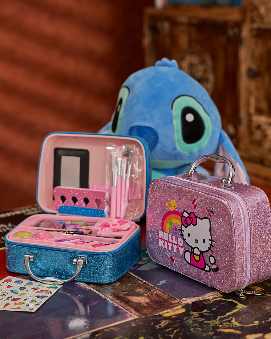 Makeup stitch toys