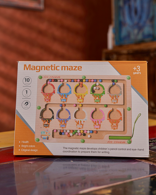 Magnetic maze Toys