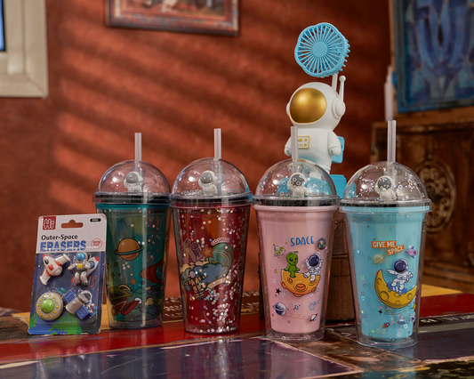 Drink cup with straw